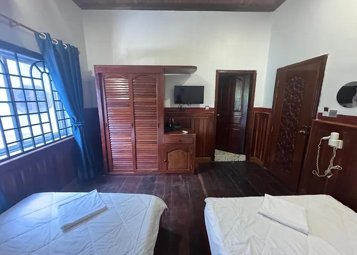 Pensjonat Angkor Gecko's & 3*